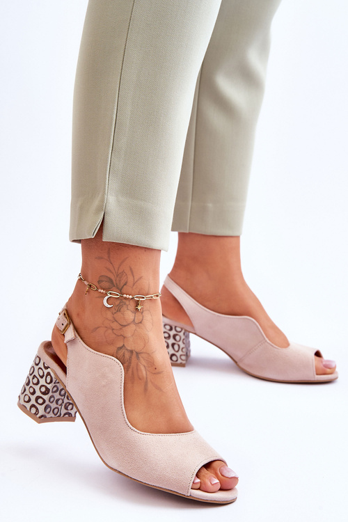 Жіночі замшеві босоніжки на підборах Maciejka 05870-04 Бежеві