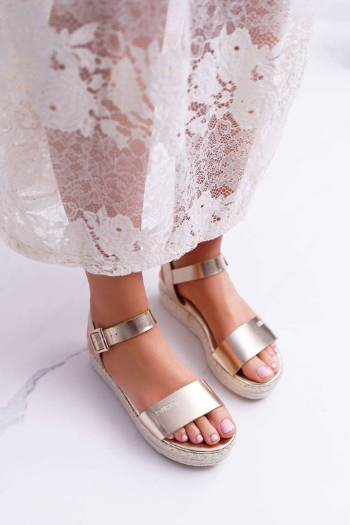 Жіночі сандалі на платформі Big Star Gold DD274742