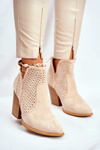 Чоботи жіночі на шпильці замшеві ажурні світло-бежевих відтінків