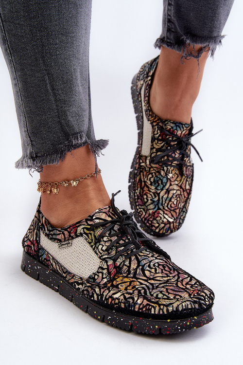 Жіночі лофери з малюнком Maciejka 06347-01 Чорні