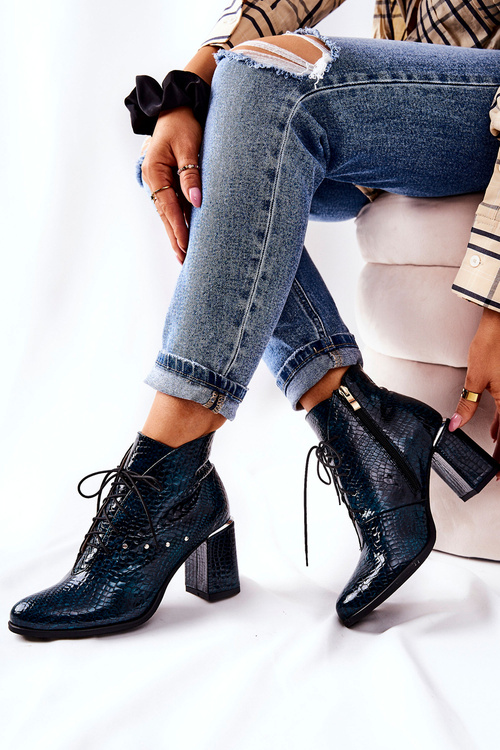 Жіночі шкіряні чоботи на каблуці Зелені Neliko