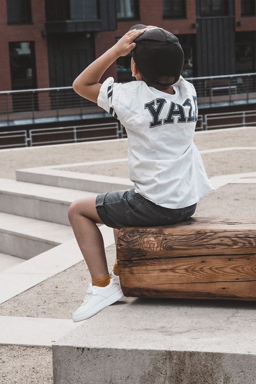 Дитячі кросівки білого кольору Frillo