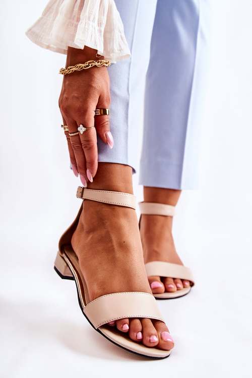 Жіночі шкіряні босоніжки бежеві Shanley