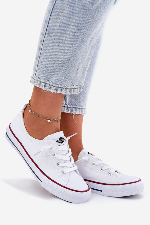 Жіночі Тканинні Кросівки Lee Cooper LCW-25-02-3296L Білі