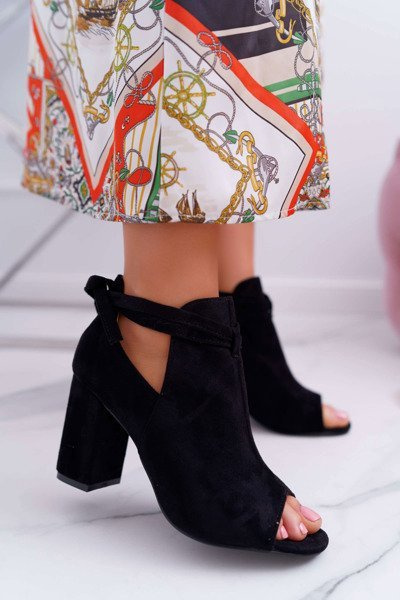 Чорні босоніжки на шпильці Чоботи з відкритим носком Сірі