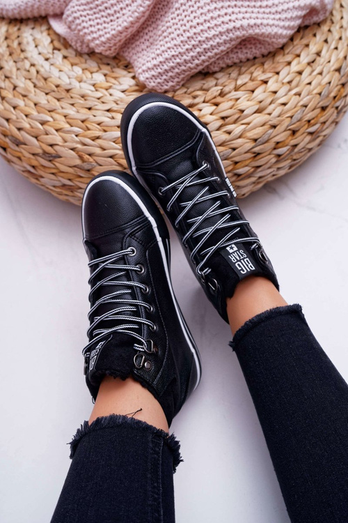 Жіночі високі кросівки Big Star чорні утеплені EE274410