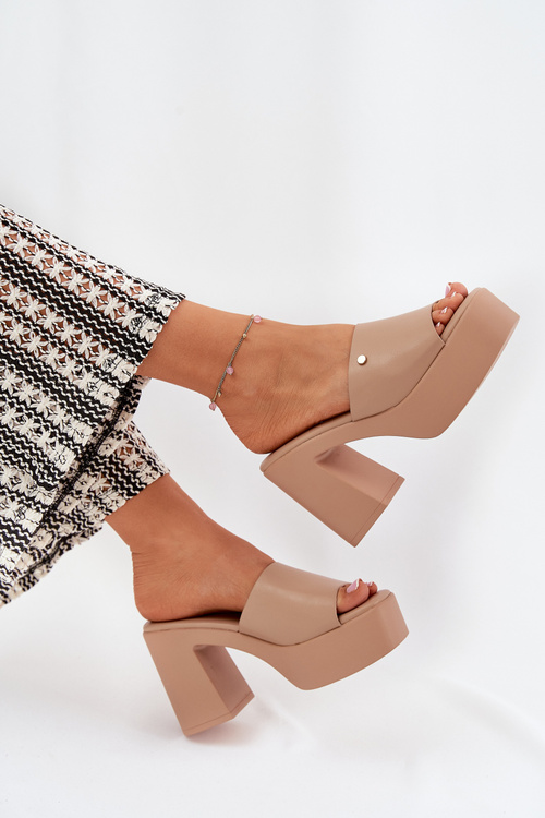 Жіночі Сандалі З Еко Шкіри На Підборі Та Платформі Хакі Тамірелла