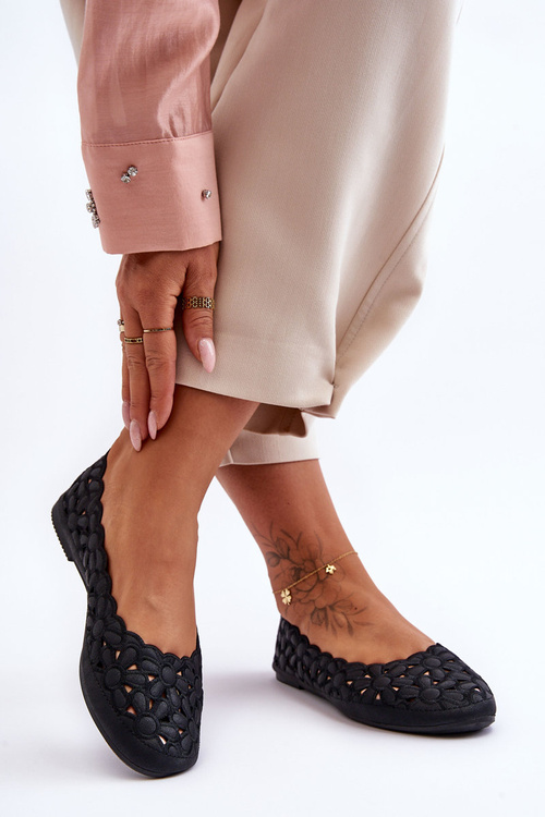 Жіночі балетки на шнурівці чорні Visionary