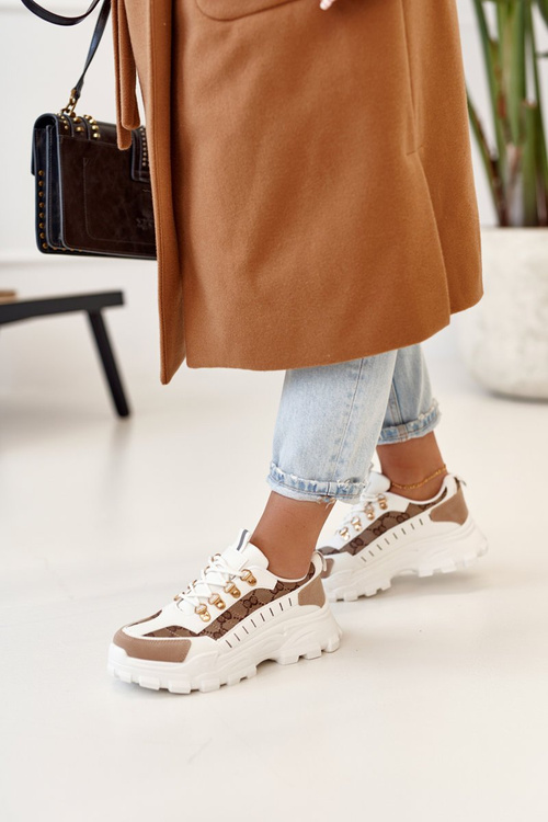 Жіночі кросівки на масивній підошві білі Daydreamer