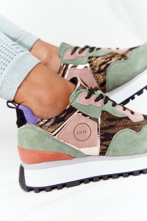 Замшеве спортивне взуття на платформі GOE HH2N4002 зелено-золоте