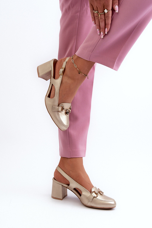 Шкіряні босоніжки на підборах Maciejka 06419-25 золото