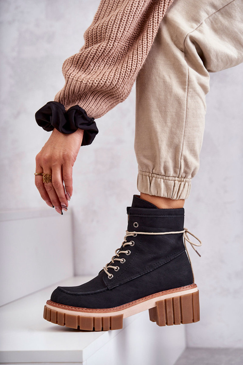 Жіночі модні теплі черевики чорні Gerda