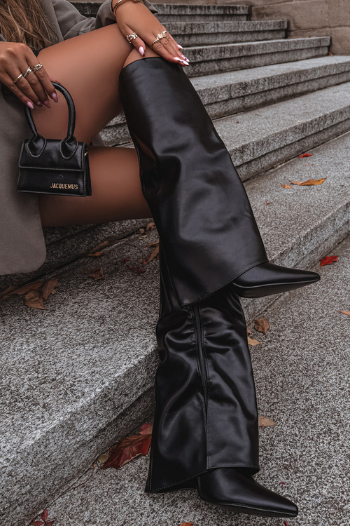 Теплі черевики на підборах із закрученою халявою Чорні Tamonia