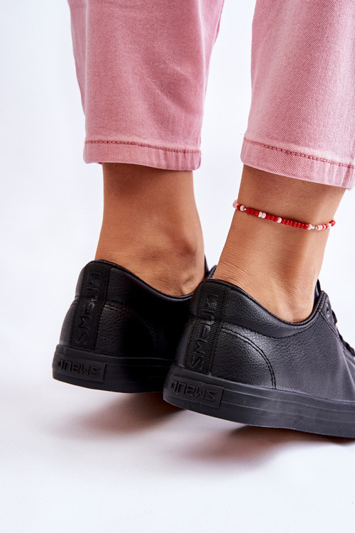 Жіночі класичні шкіряні кросівки Misima чорного кольору