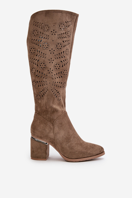 Жіночі вирізані чоботи на каблуці з еко-замші Vinceza 16443 темно-бежевий