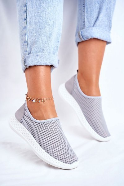 Жіноче спортивне взуття без рукавів Gestacio