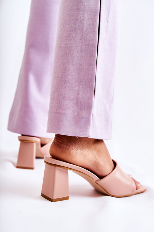 Шкіряні класичні тапочки на високому каблуці нюд Talena