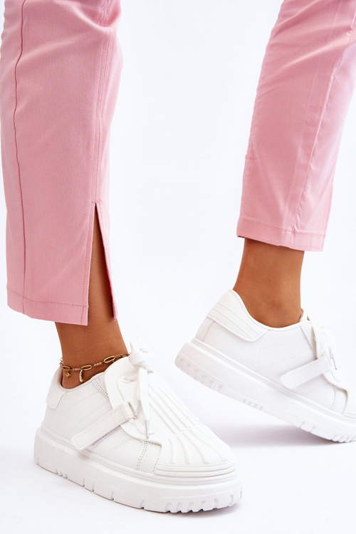 Жіноче модне спортивне взуття White Genesis