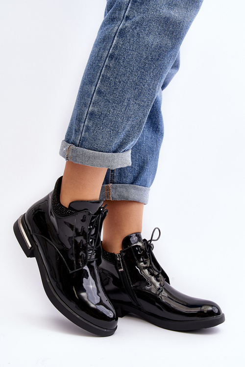 Жіночі лаковані туфлі на підборах Lu Boo Black