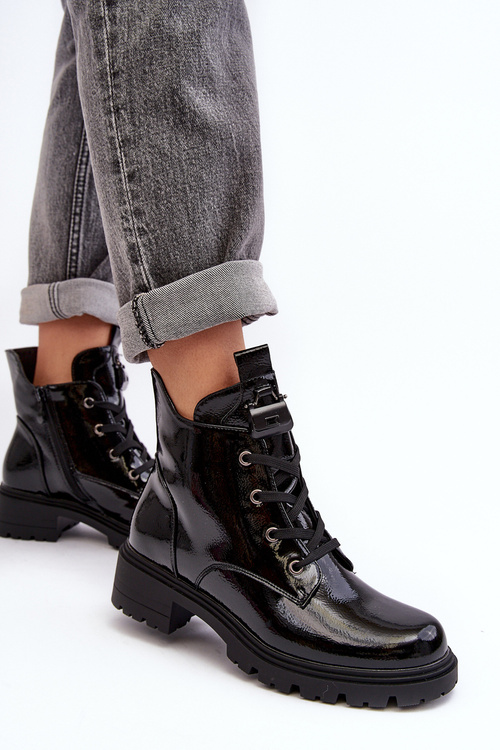 Жіночі лаковані чоботи на блискавці SBarski HY93-91 чорні