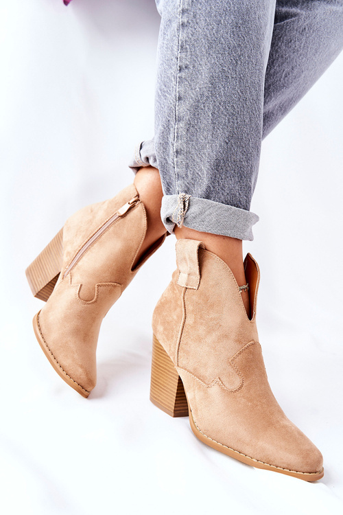 Жіночі чоботи на шпильці бежеві меронет