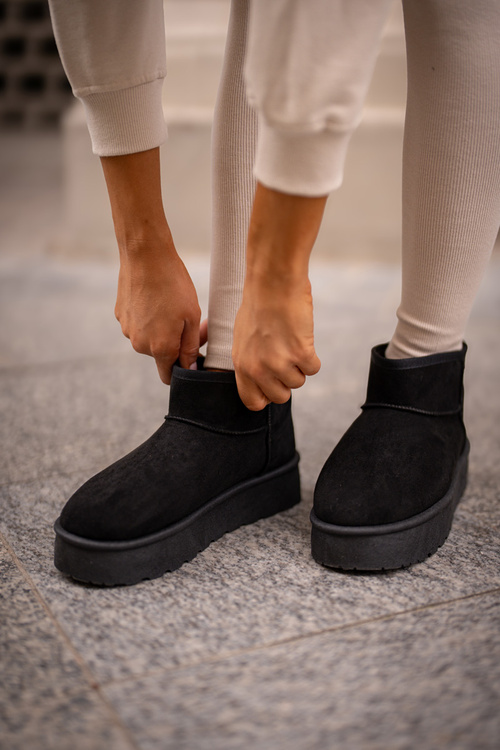 Низькі зимові черевики на платформі Big Star OO274A099 Чорні