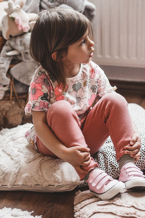 Дитячі кросівки на липучці Bernie рожеві