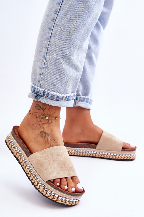 Жіночі гладкі замшеві тапочки бежеві Hayen