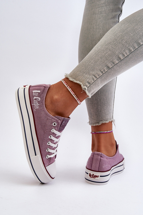 Жіночі кросівки на товстій підошві Lee Cooper LCW-24-31-2219 фіолетові