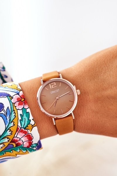 Дивитися на шкіряному ремінці без нікелю ERNEST Camel