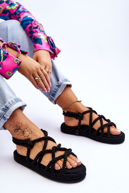 Модні жіночі плетені босоніжки Tiffanie чорного кольору