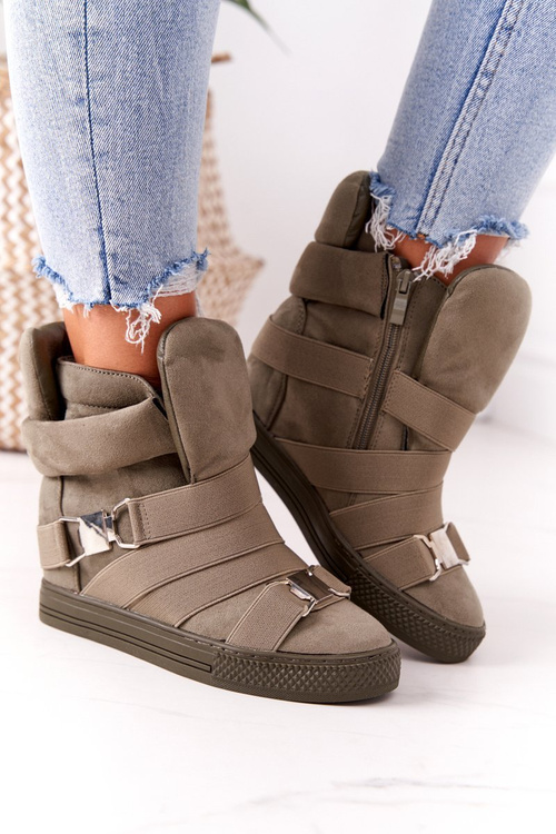 Замшеві кросівки на танкетці Lu Boo Olive