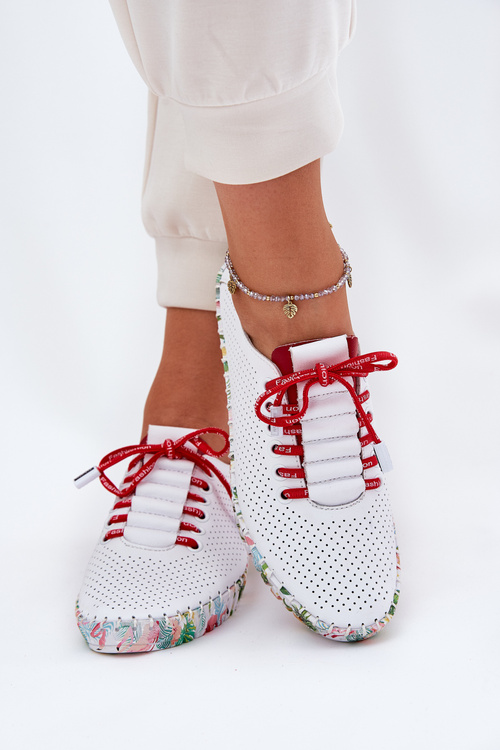 Жіноче Шкіряне Взуття На Танкетці Artiker 56C1799 Біло-Сріблясте