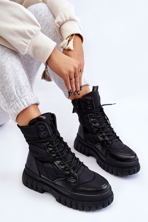 Жіночі утеплювальні черевики на шнурівці Аріадна чорного кольору