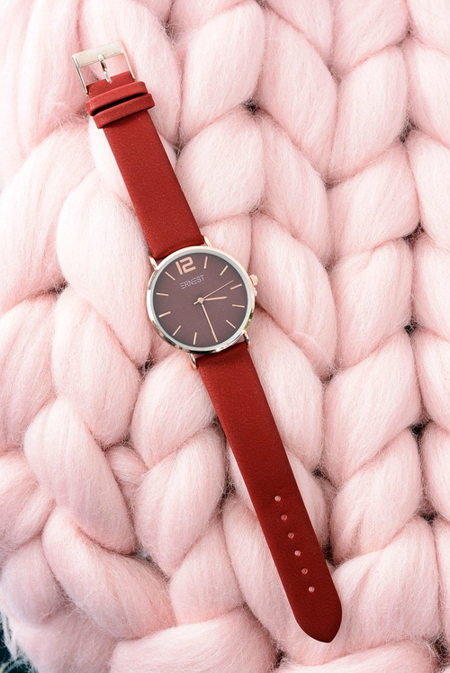 Модний шкіряний темно-бордовий жіночий годинник Ernest