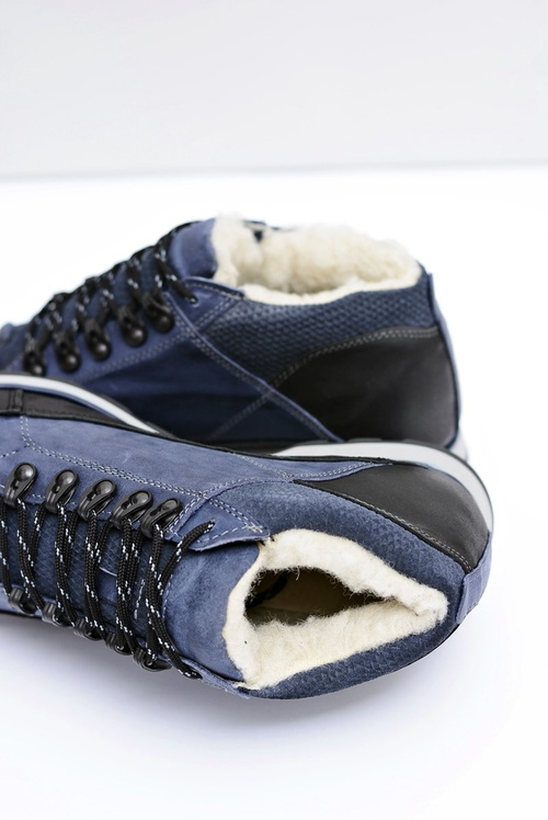 Чоловічі півчобітки темно-сині утеплені Trafer