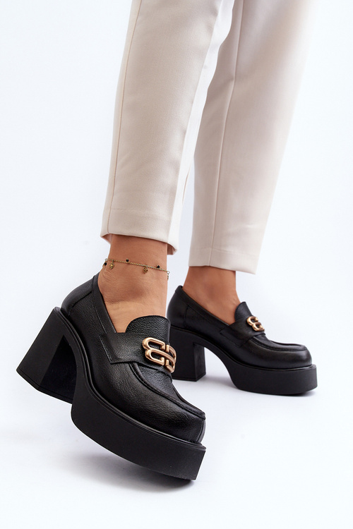 Чорні жіночі шкіряні туфлі на підборах Zazoo 20170