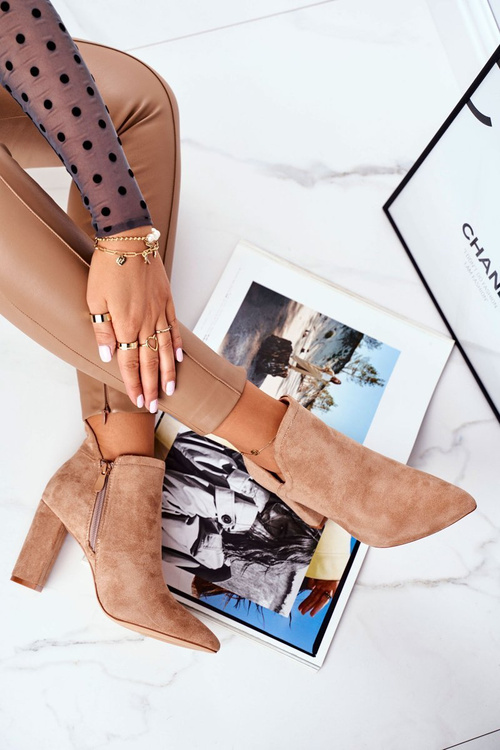 Жіночі чоботи на високому каблуці кольору хакі Voom