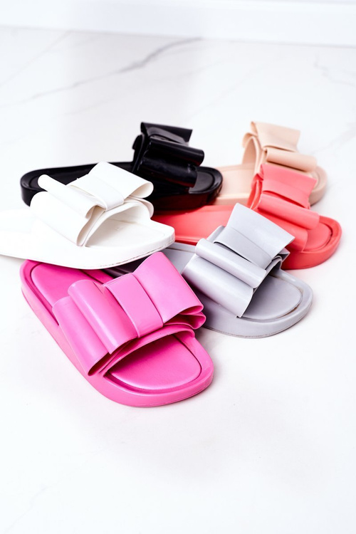 Гумові тапочки з бантом Black April