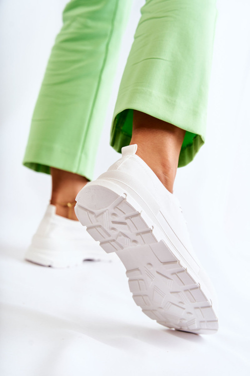 Жіночі низькі кросівки Gueso білого кольору