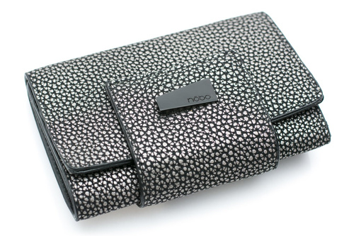 Жіночий сріблясто-чорний гаманець Nobo