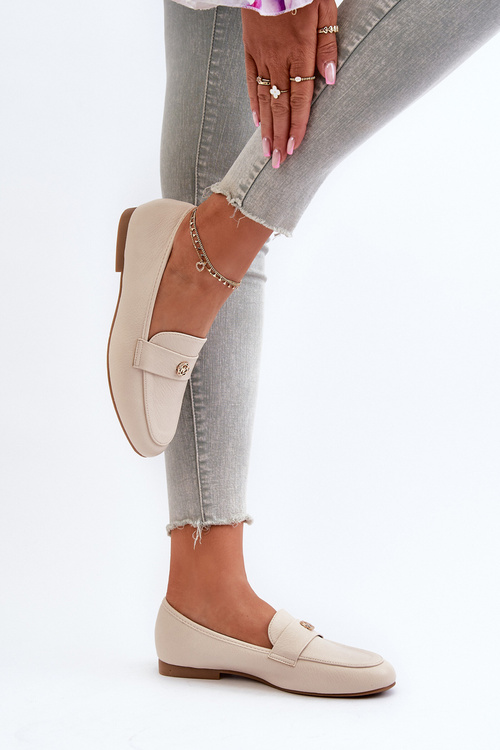 Жіночі лофери на плоскій підошві бежеві Sylvaine