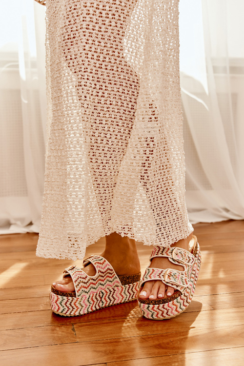 Жіночі Сандалі На Масивній Платформі З Плетінням Та Застібками Багатоколірні