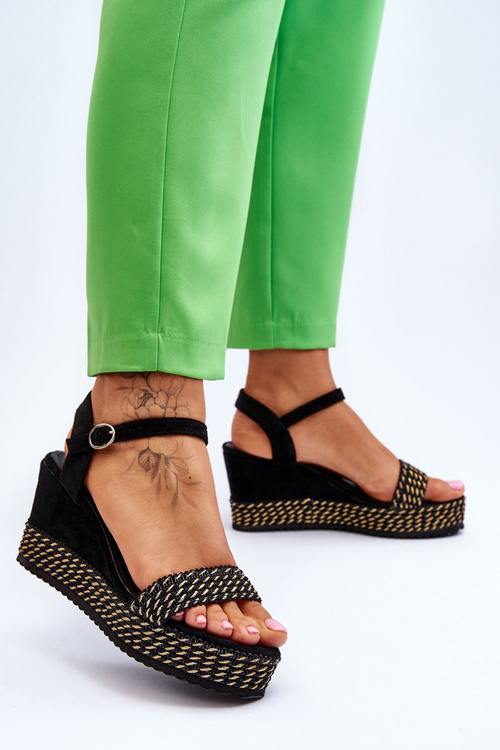 Класичні жіночі босоніжки на танкетці чорні Malmo