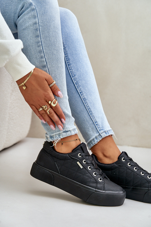 Жіночі утеплені кросівки на платформі Big Star OO274A465 чорні