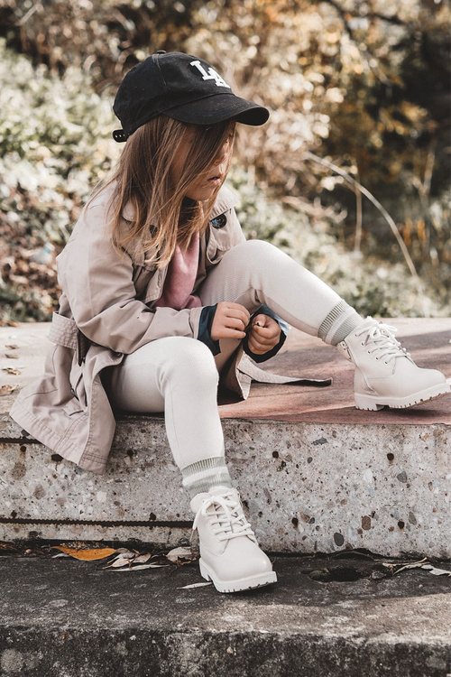 Дитячі теплі черевики Trappers світло-бежевий Dexter