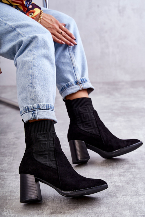 Жіночі замшеві чоботи з носком Чорні Монтес