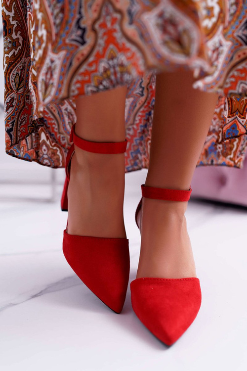 Жіночі червоні елегантні туфлі з гострою шпилькою