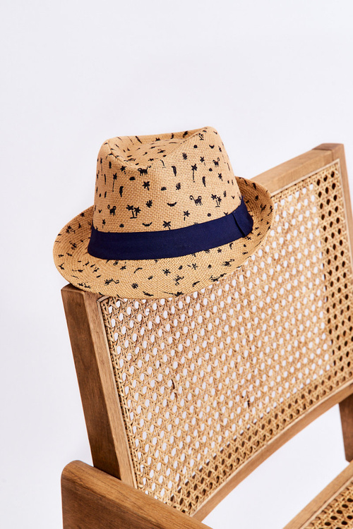 Дитяча шапка з пальмами і тваринами бежевого кольору