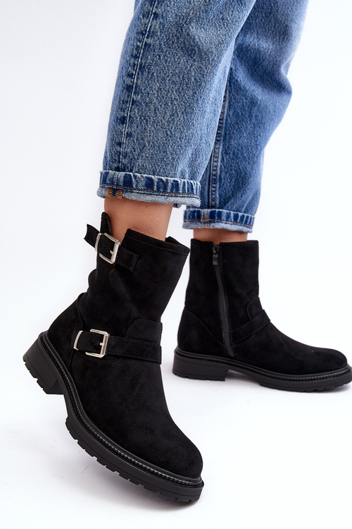 Жіночі чоботи на плоскій каблуці з пряжками чорного кольору Bliggore
